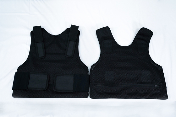 NIJ 0115.00 เสื้อกันกระแทกที่มีชิ้นส่วนของเกราะใยคาร์บอนเคลือบในผ้า Aramid