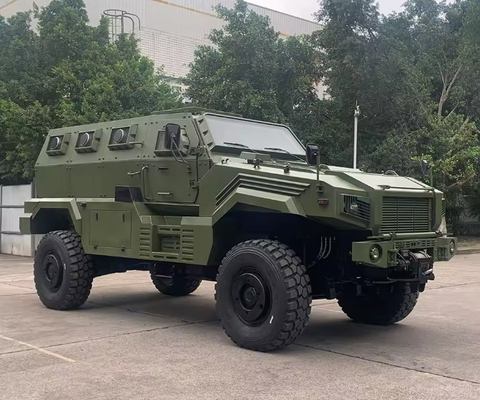830KG เครื่องยนต์ 800cc รถเกราะทหารที่มีเส้นทาง 1500 มม