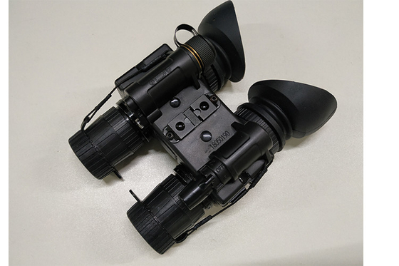 รุ่นใหม่ Super Level ระดับการป้องกันแท็กติกเลเซอร์ Rangefinding Gear ในสีดํา