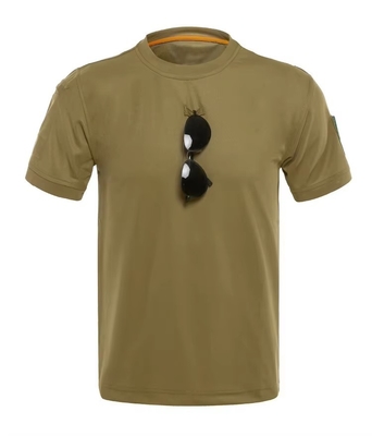 เสื้อผ้าทหารที่ผสมผสานได้สําหรับผู้ชาย สําคัญสําหรับความสนใจและผลงาน